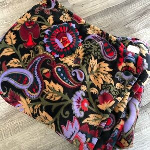 Vera Bradley Oversized Fleece Blanket Midnight Garden